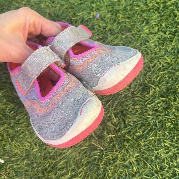 PLAE Emma Pink Flats Shoes in Toddler Girls Size 9 - Picture 4 of 8